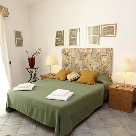 Ferienwohnung Fuer 4 Personen Ca 70 Qm In Cefalu, Sizilien Nordkueste Von Sizilien * Cefalu